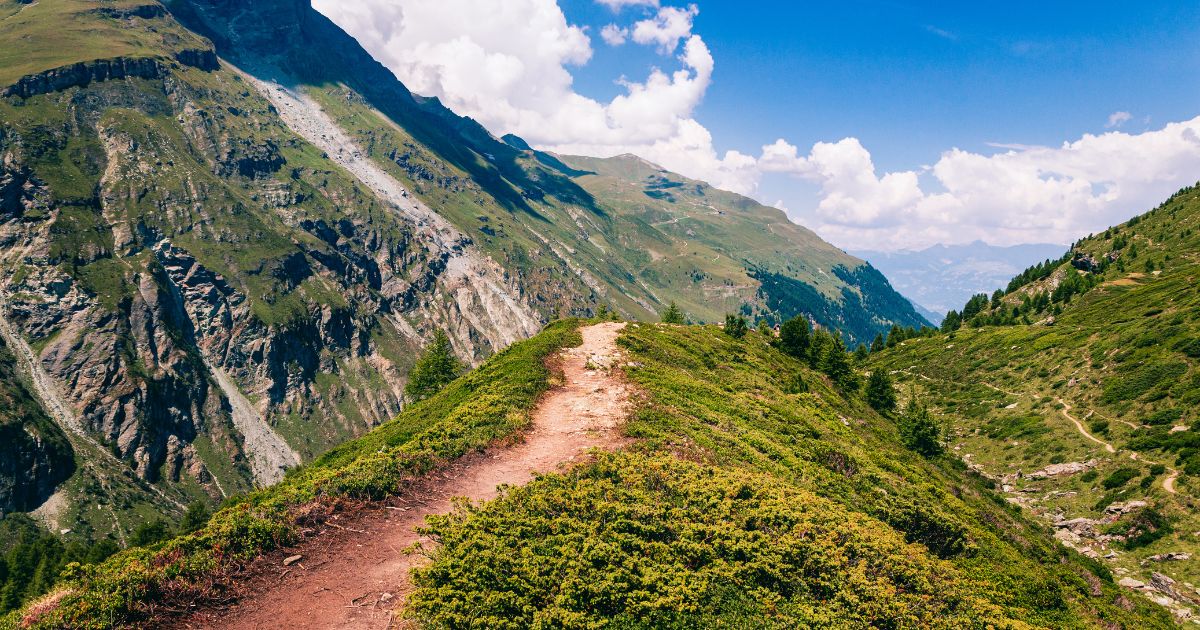 Randonnée en Suisse : des Alpes au Jura, trouvez votre rando idéale !